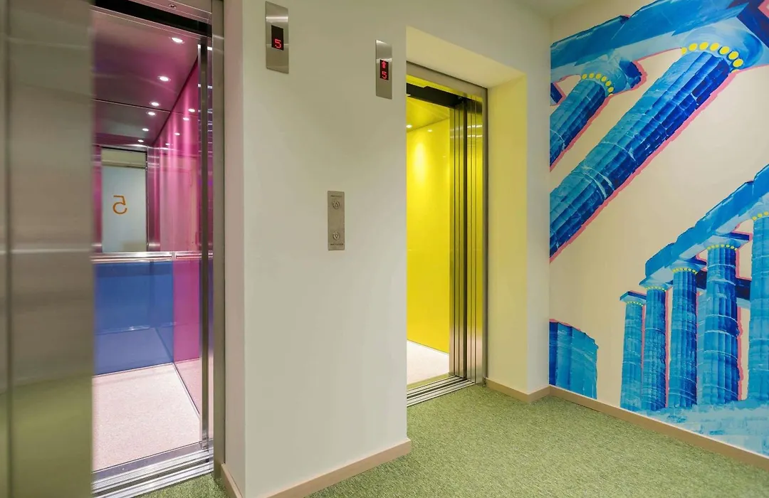 Ibis Styles Athens Routes-1