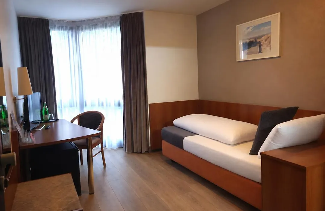 Concorde Hotel Ascot-1