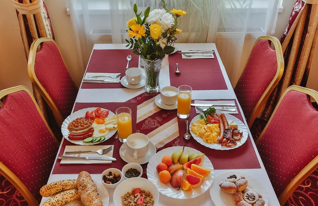 Hotel Savoy-1