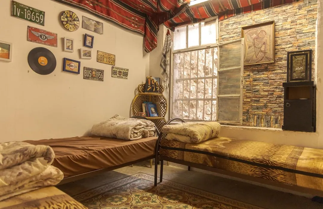 Friends Hostel.Area B-1