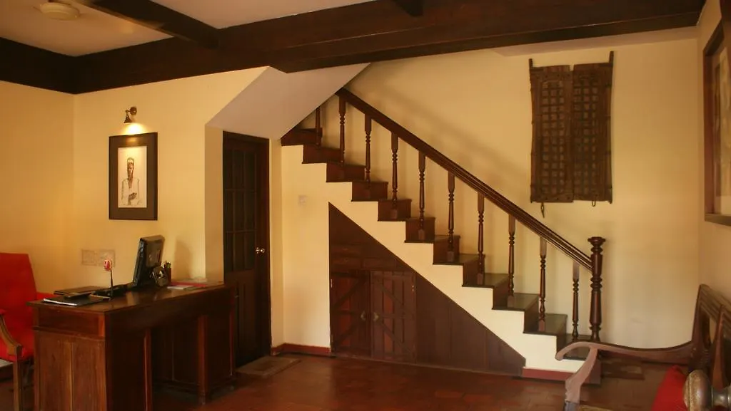 Raintree Lodge-1