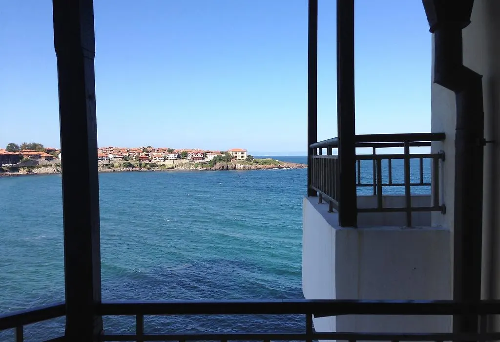 Hotel Parnasse-1