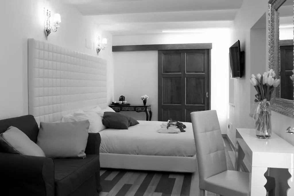 Hub Navona-1