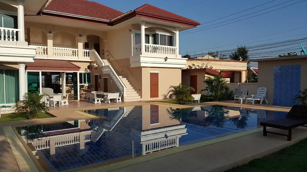 East Shore Pattaya Resort-1