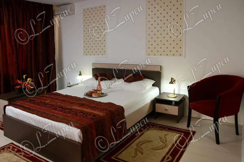 Hotel Royal 2-1