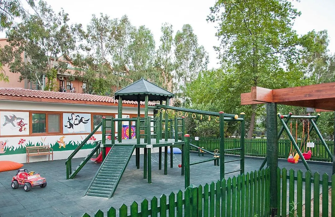 Akka Hotels Claros-1