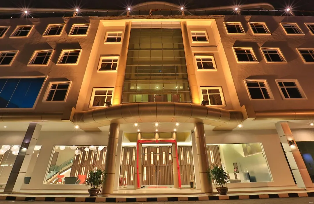 Supreme Hotel-1