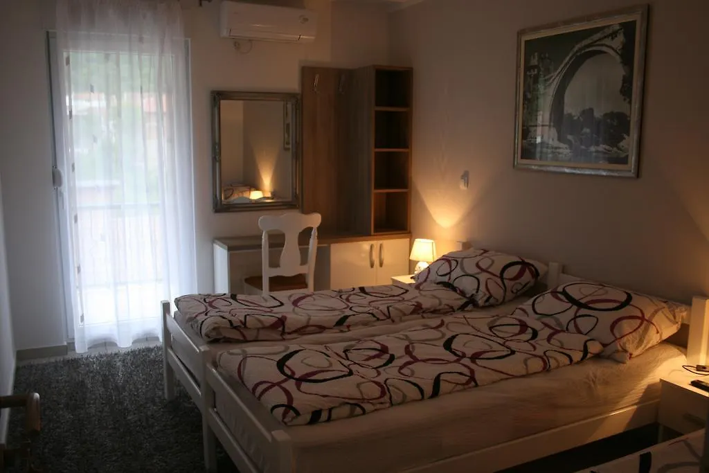 Villa Tajra Nur-1