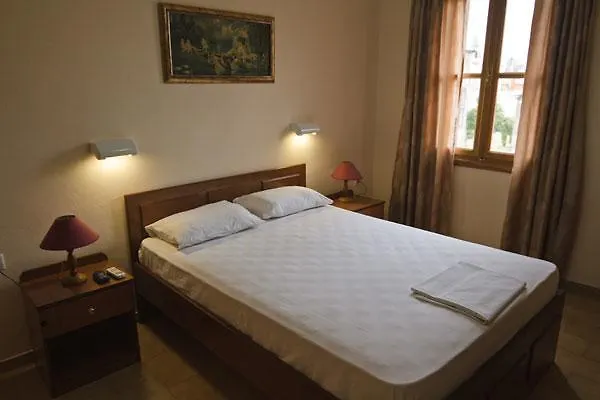 Mango Rooms-1