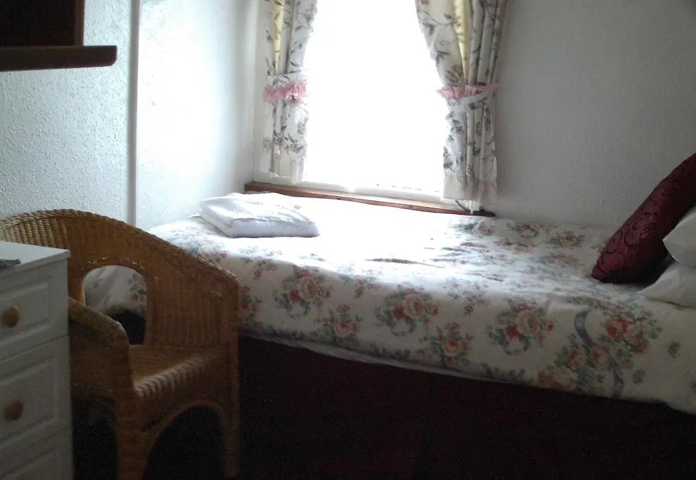 Jollies Hotel-1