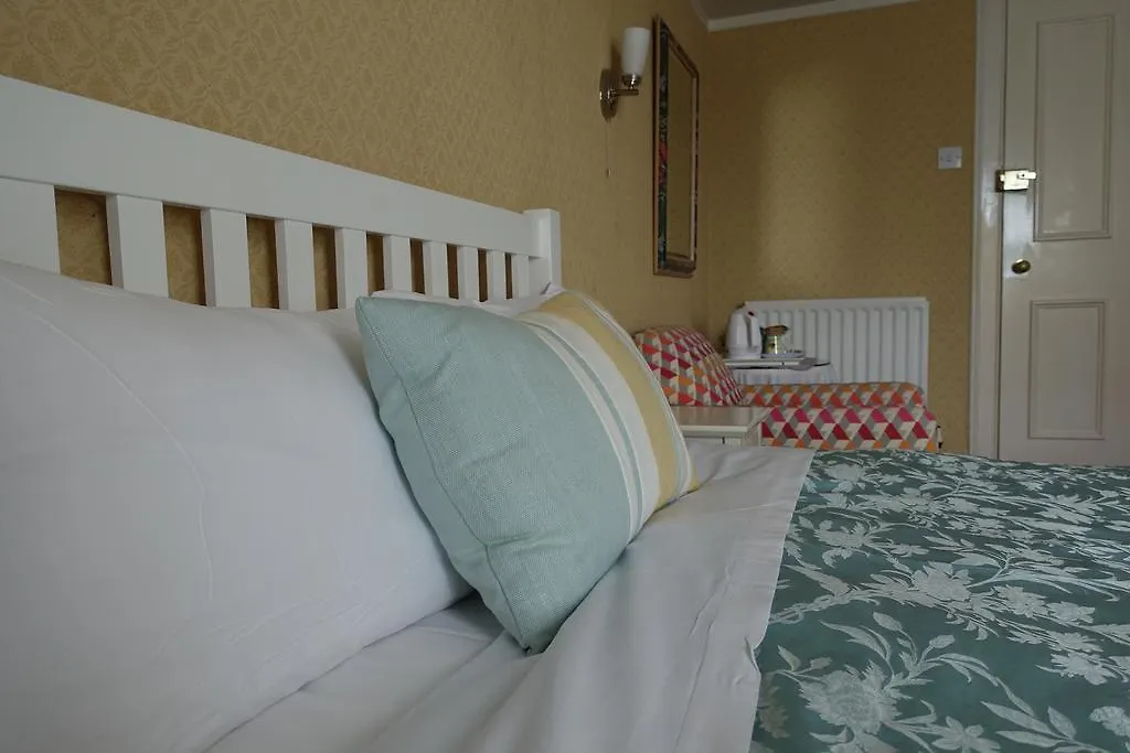Ashgrove House-1