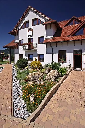 Ubytovanie Biely Dom-1