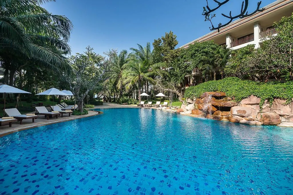 Ravindra Beach Resort & Spa-1