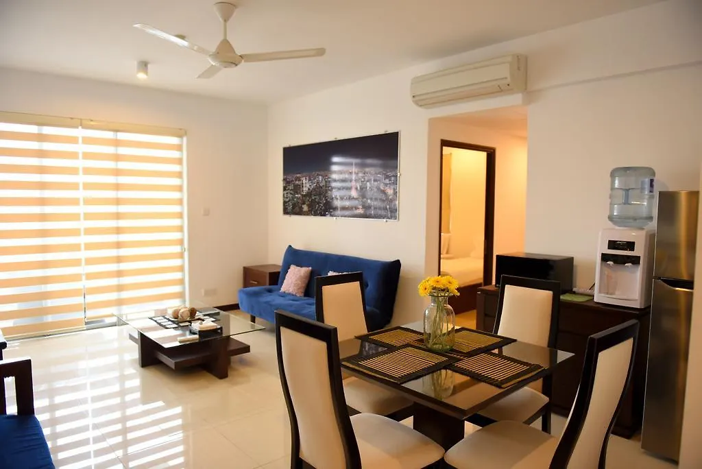 Skylounge Apartment 2 Colombo-1