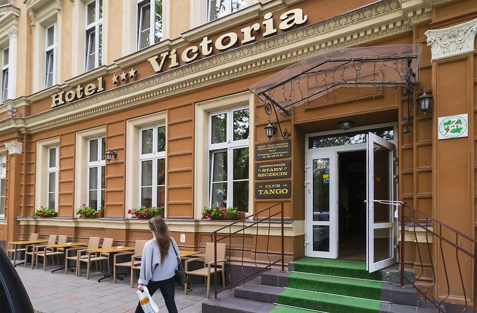 Hotel Victoria-1
