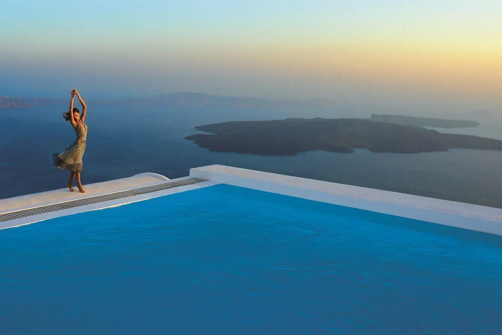 Altana Heritage Suites-1