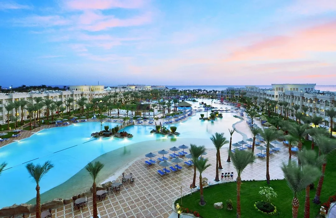 Pickalbatros Palace - Aqua Park Hurghada-1
