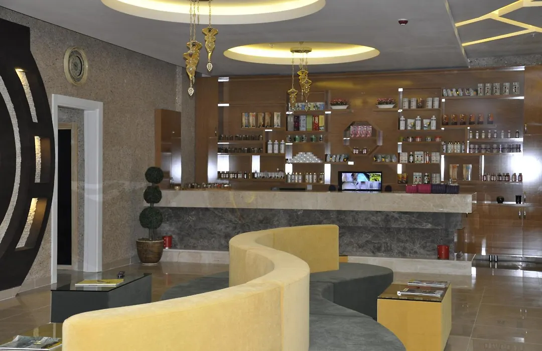 Elips Royal Hotel & Spa-1