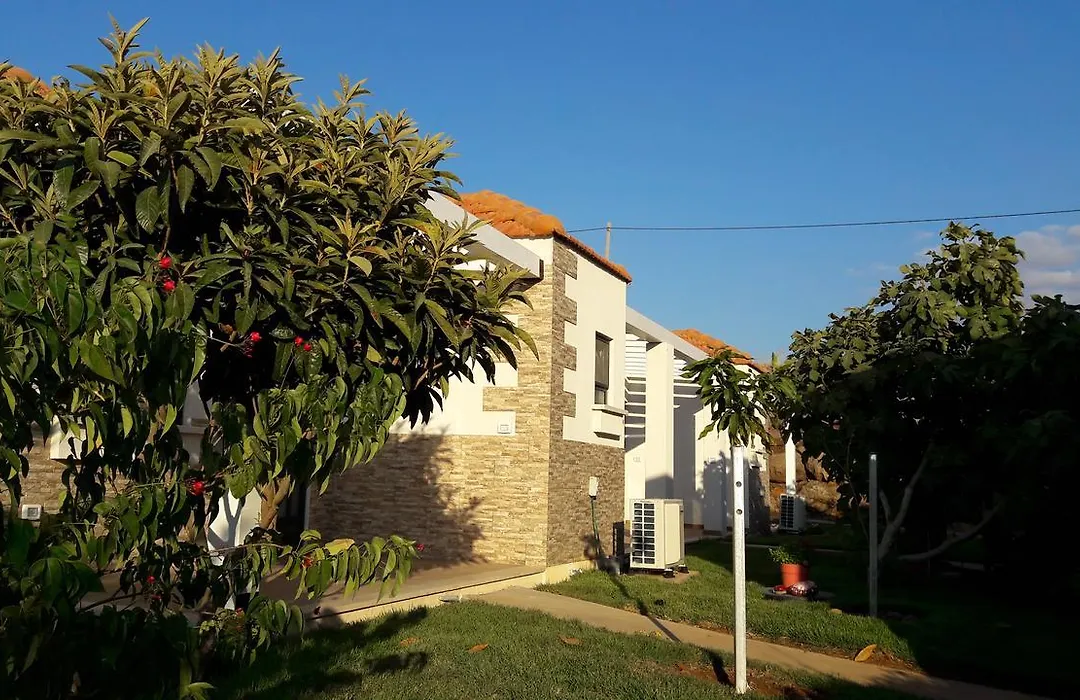 Mango Holiday Rooms-1
