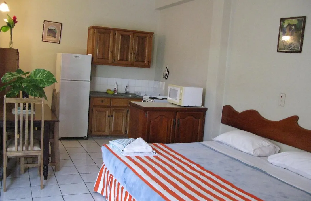 Viola'S Place-1