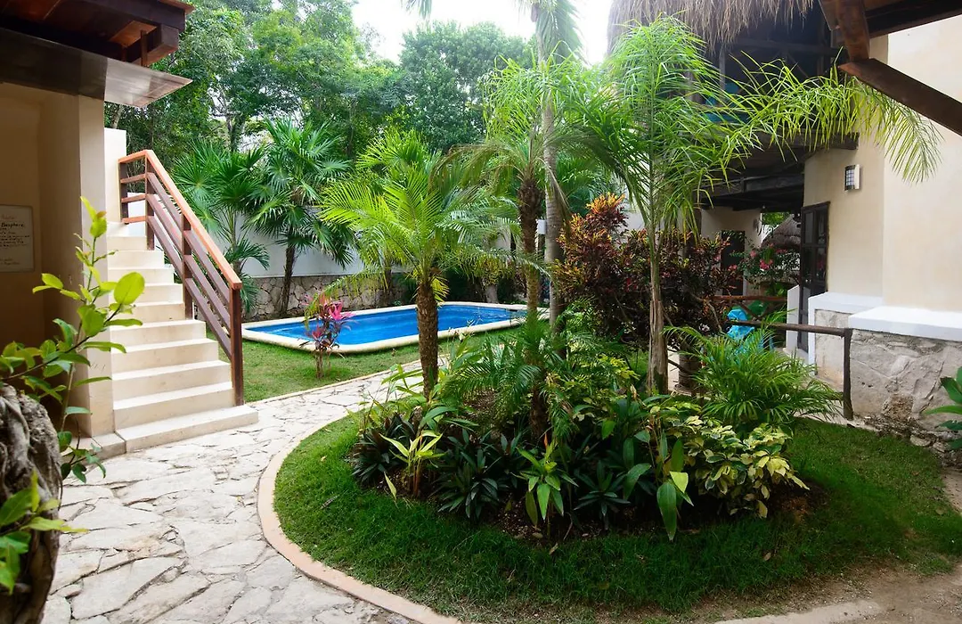 Hotel Uolis Nah-1