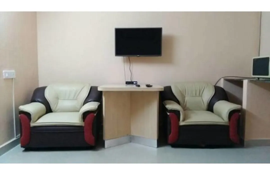 Sterling Homes Near Sankara Nethralaya & Apollo Hospitals Service Apartments With Kitchen-1