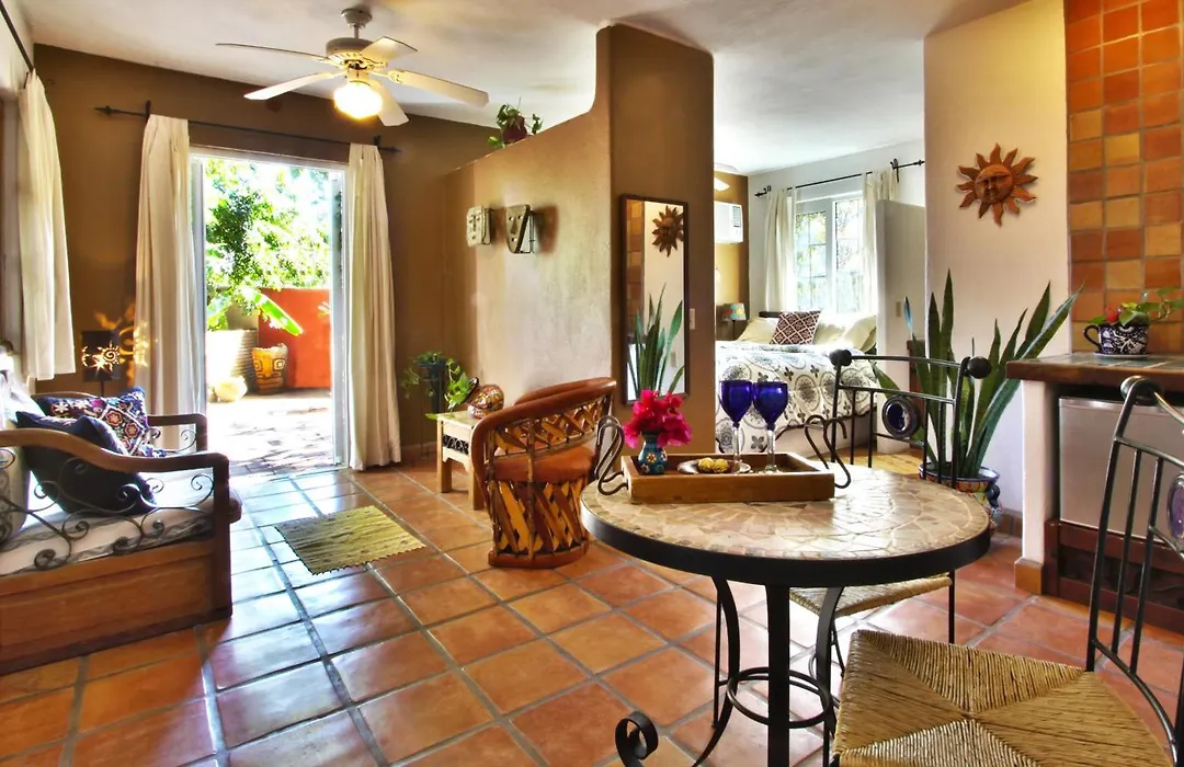 The Bungalows Hotel-1