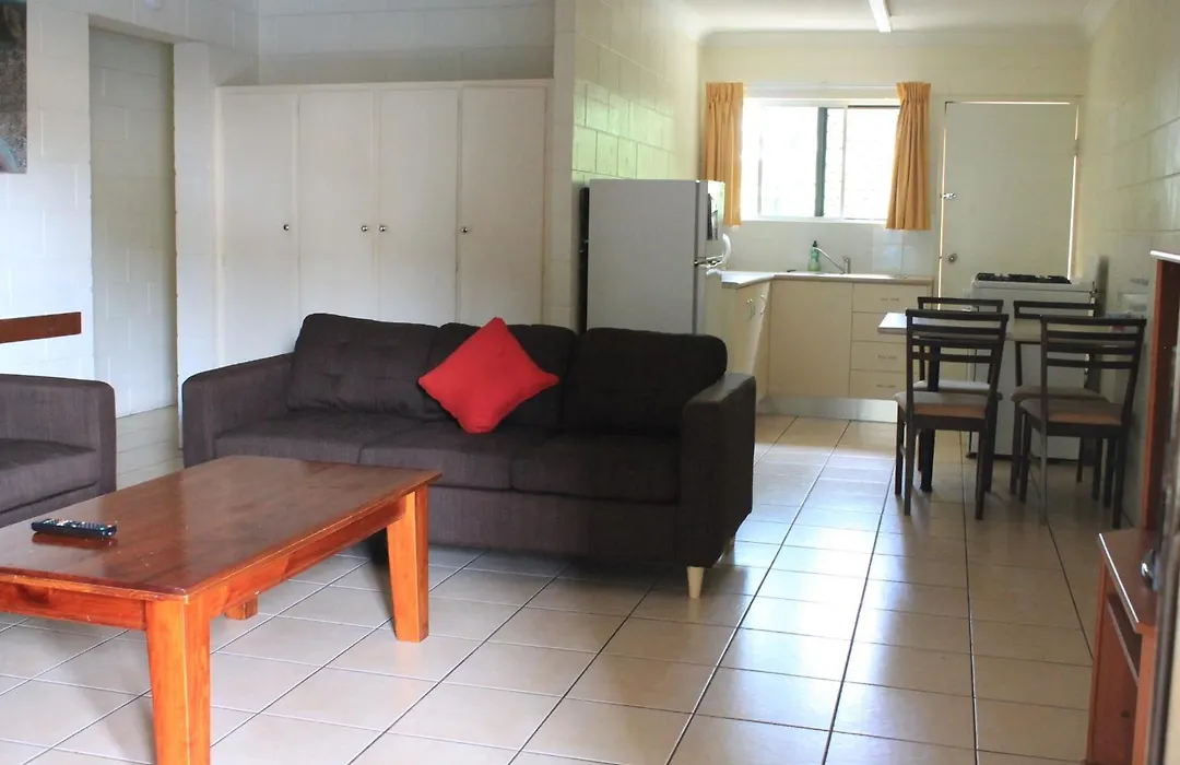 Oasis Inn Apartments-1