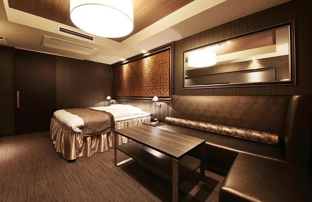 N Hotel-1