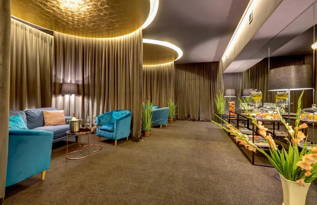 Hotel Afrodyta Business & Spa-1