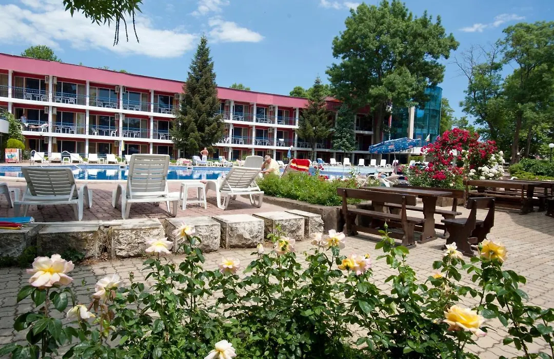 Regina Hotel-1