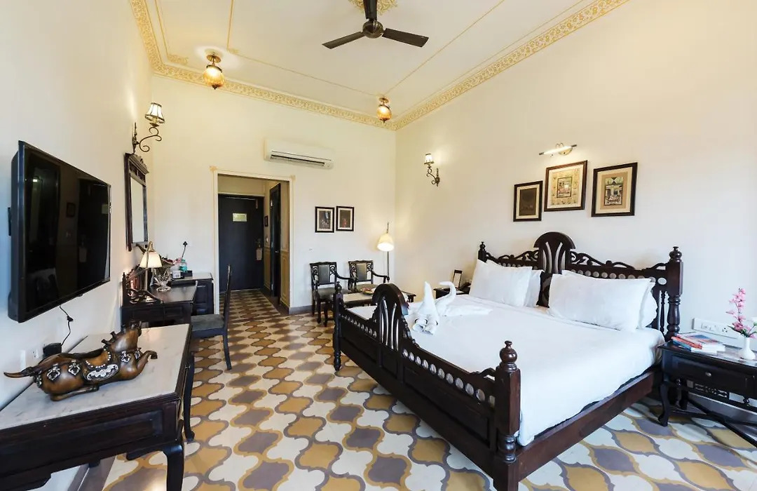 Grand Uniara A Heritage Hotel-1
