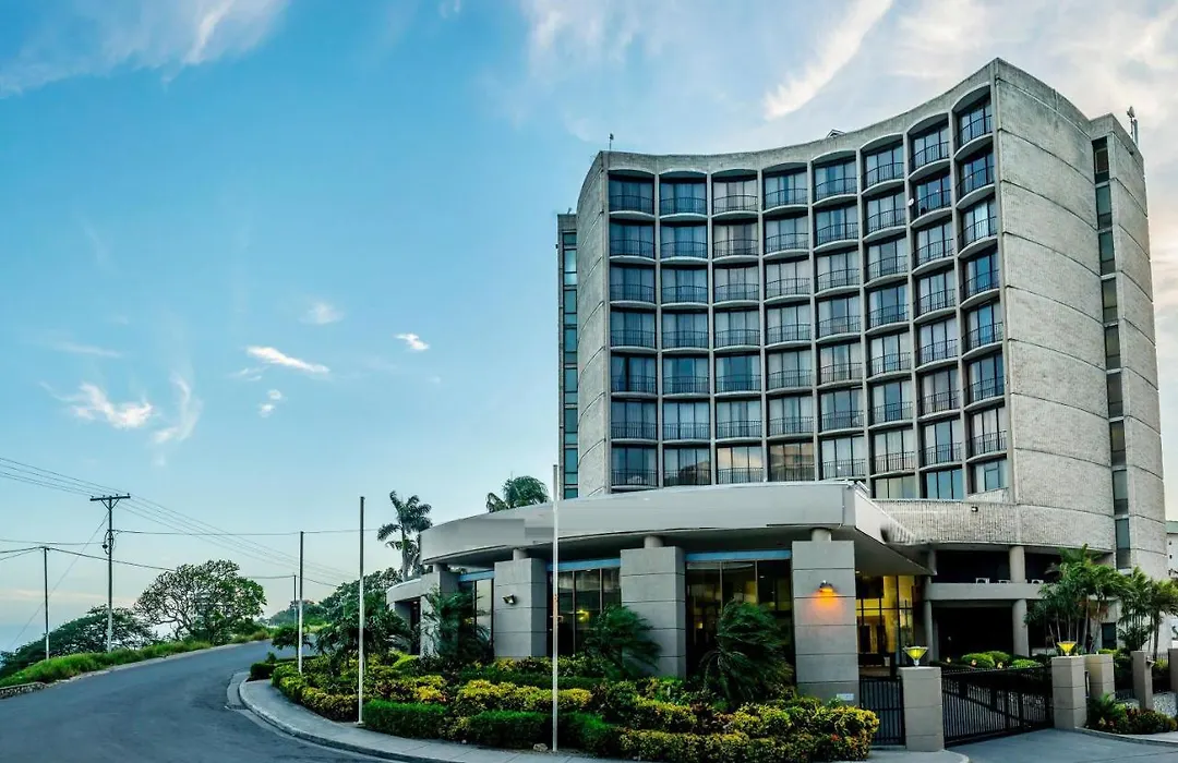 Crown Hotel-1