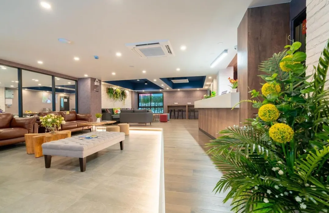 The Home Hotel Sha-1