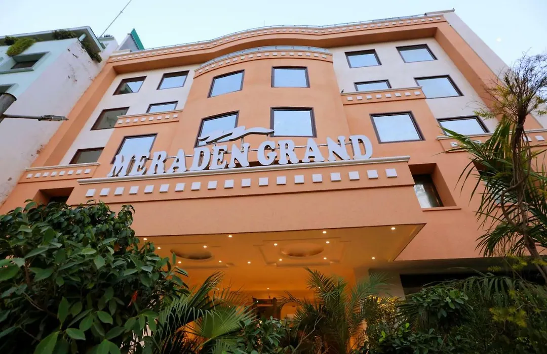 Hotel Meraden Grand-1
