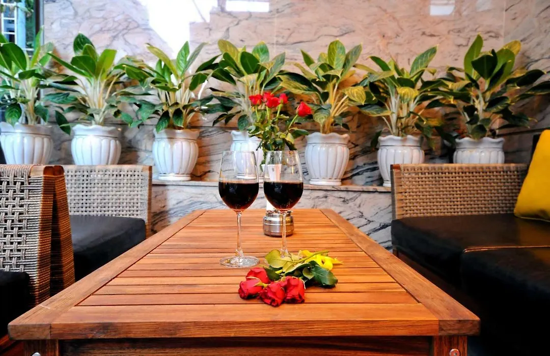 Apollo Hotel Nha Trang Beach-1