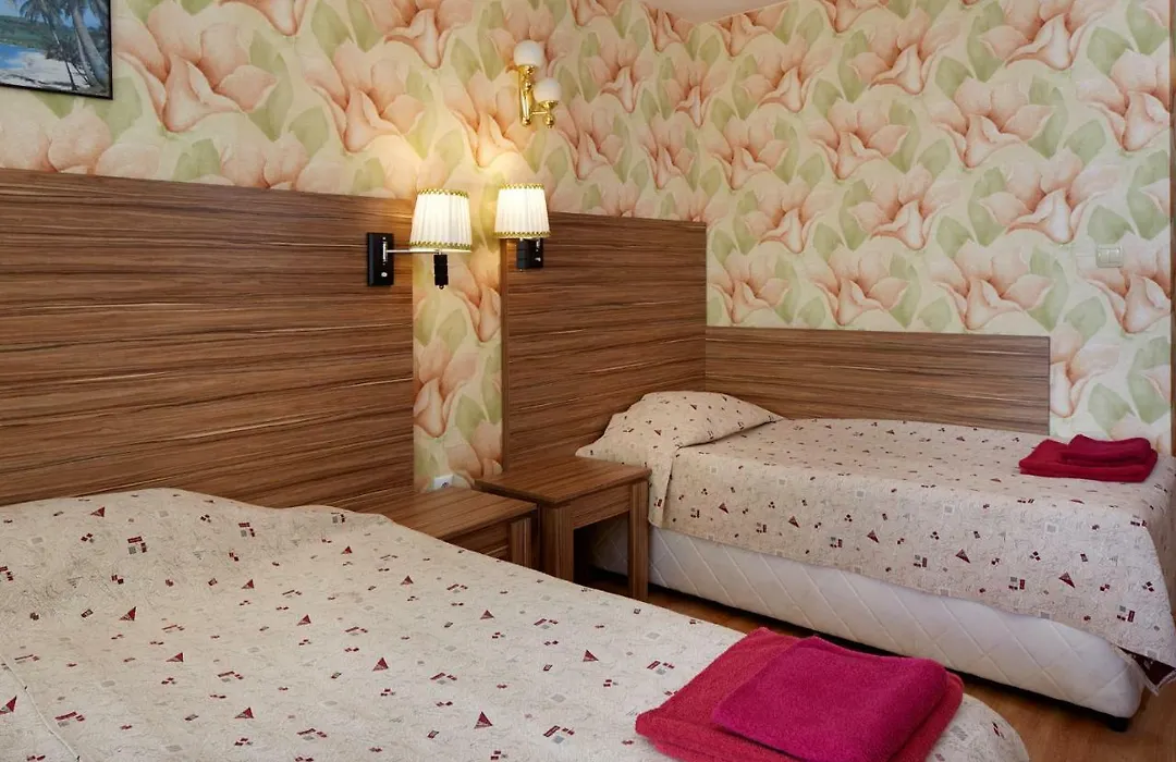Hotel Yantra-1