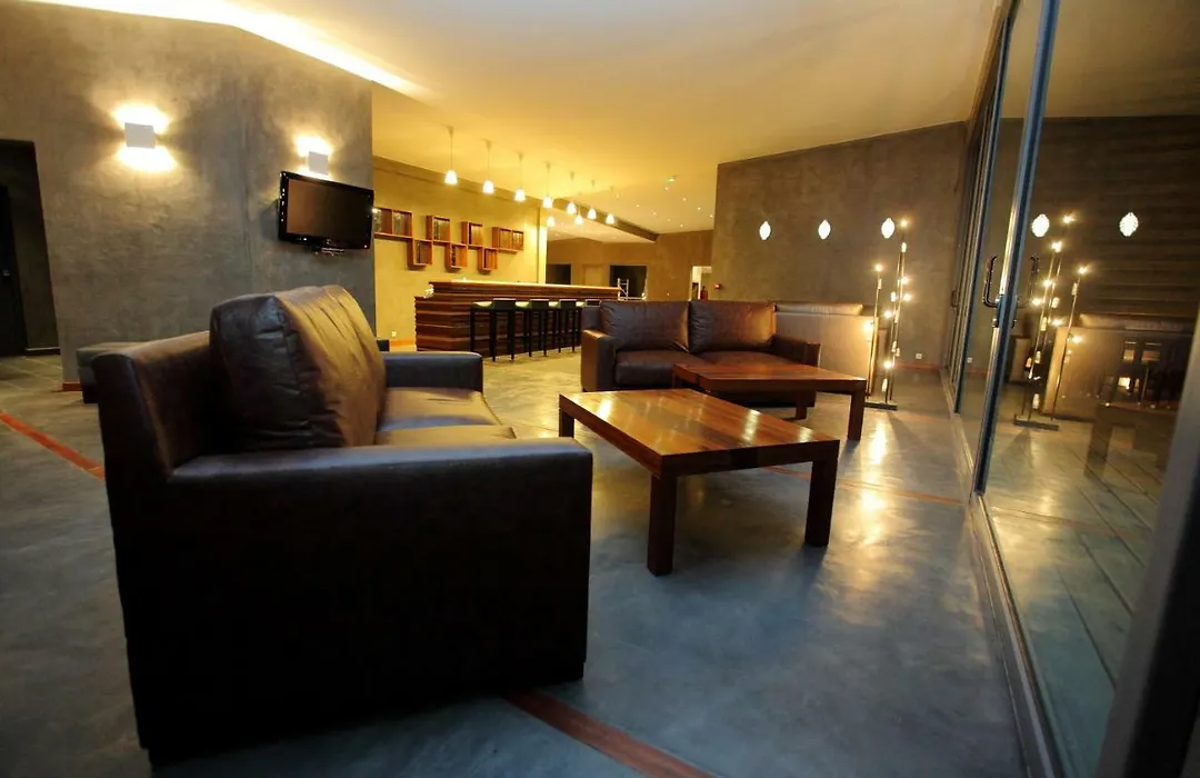 Isalo Rock Lodge-1