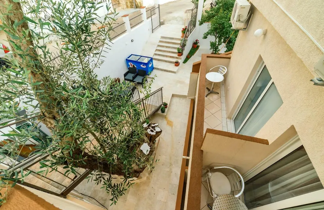 " Villa Kruna Lux "-1