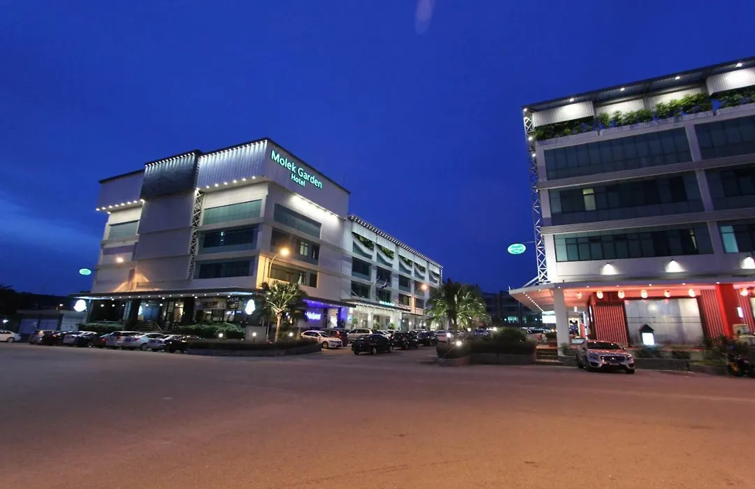 Molek Garden Hotel-1