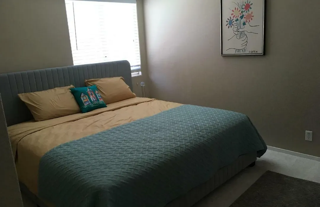 Welcome House Las Vegas-1