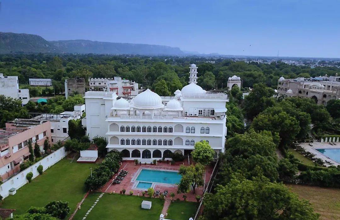 Anuraga Palace-1