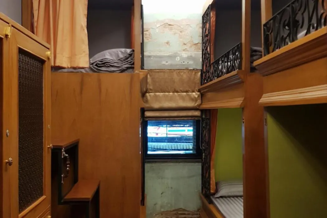 Tepbunthom Hostel-1