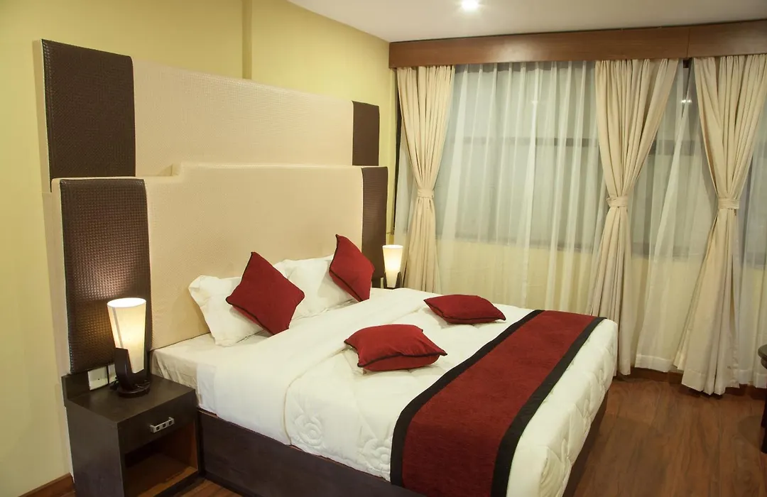 Hotel Meridian Suite-1