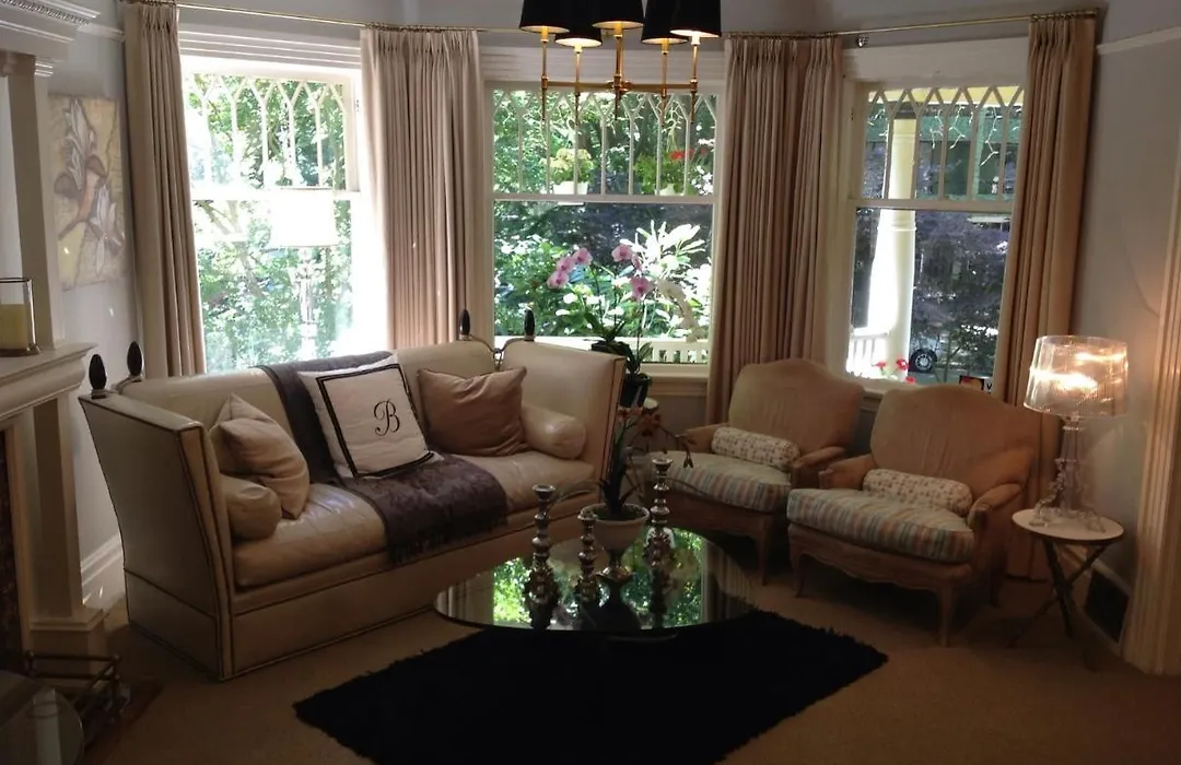 Barclay House Bed And Breakfast-1