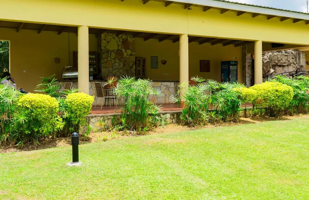 Mountains Of The Moon Hotel Fort Portal-1