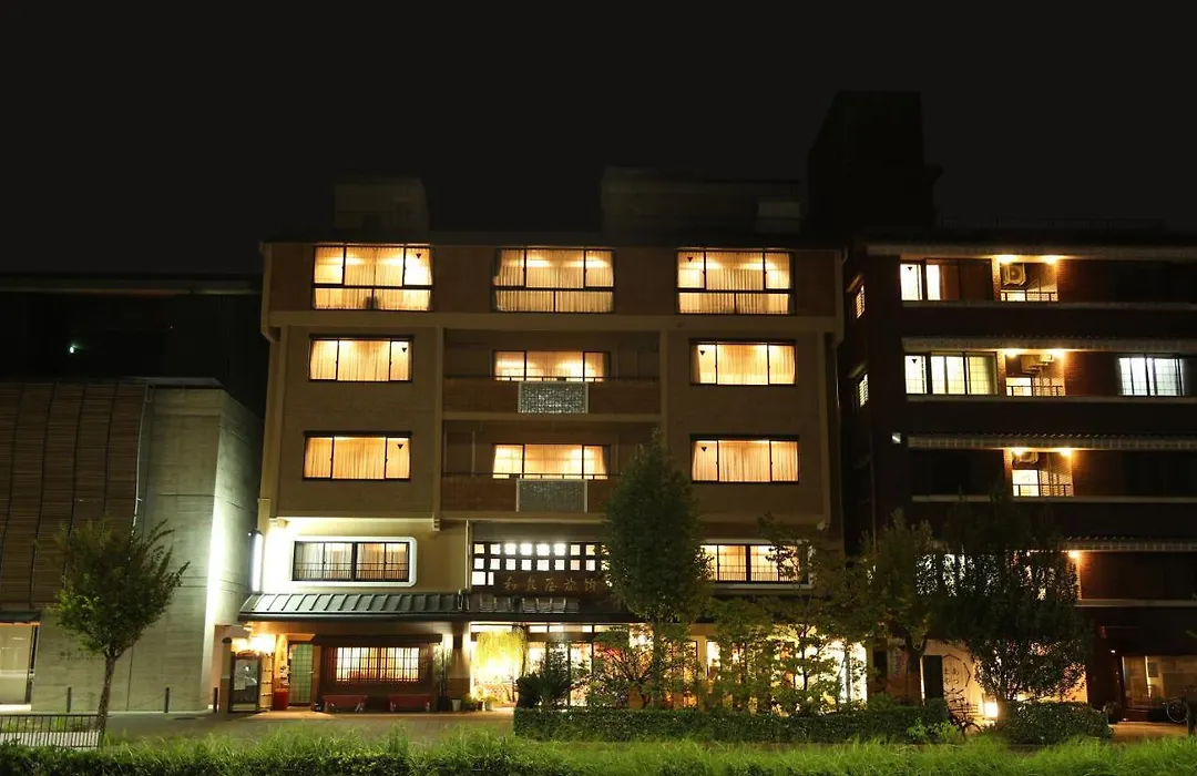 Izumiya Ryokan-1