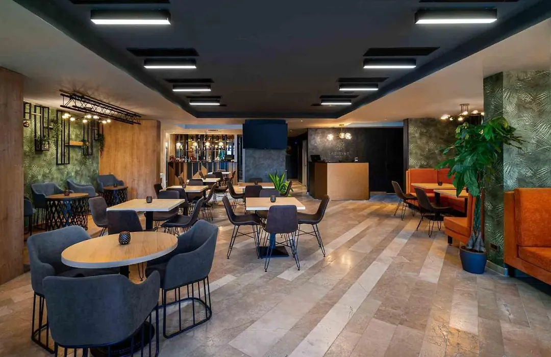 Labirint Boutique Hotel - Central Location-1