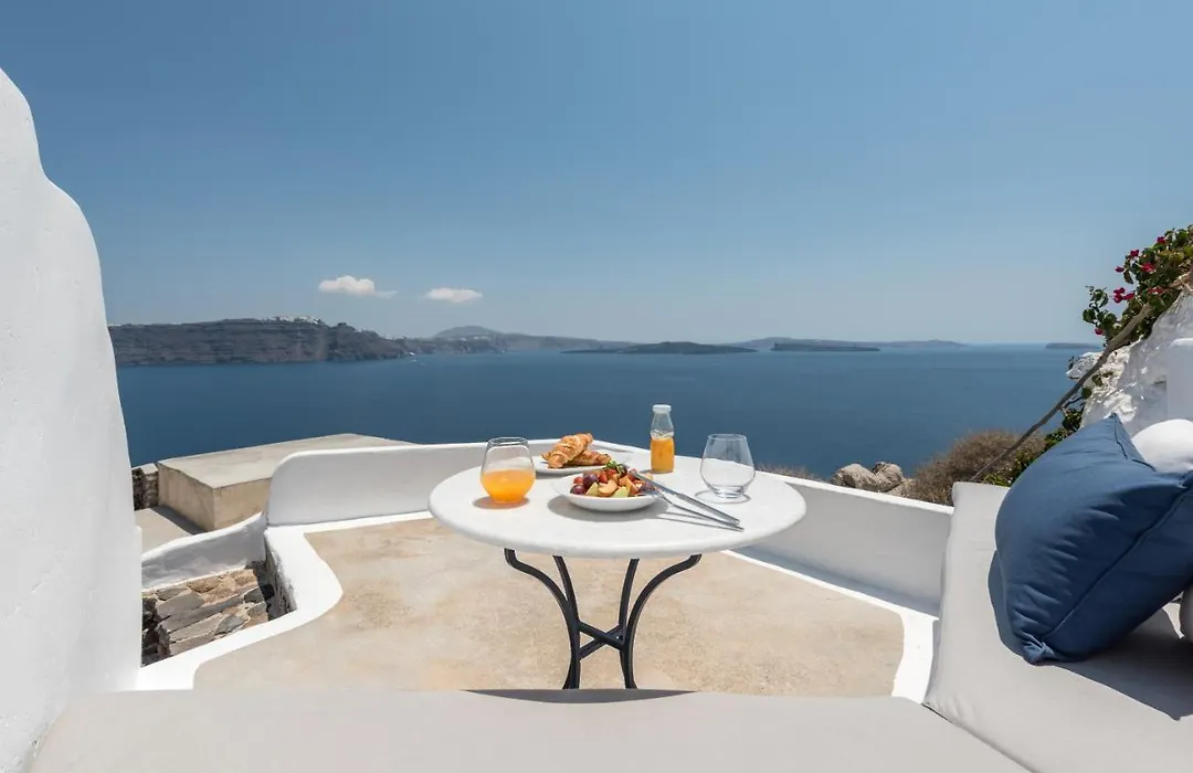 Chelidonia Luxury Suites-1