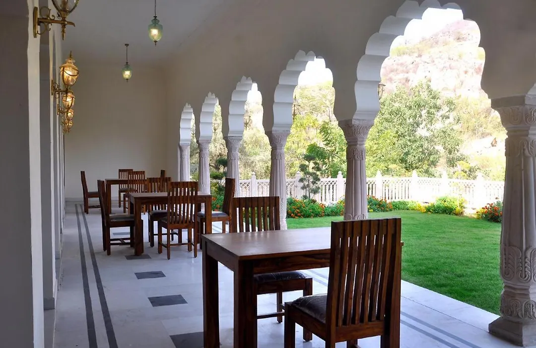 Hotel Raj Bagh Palace-1